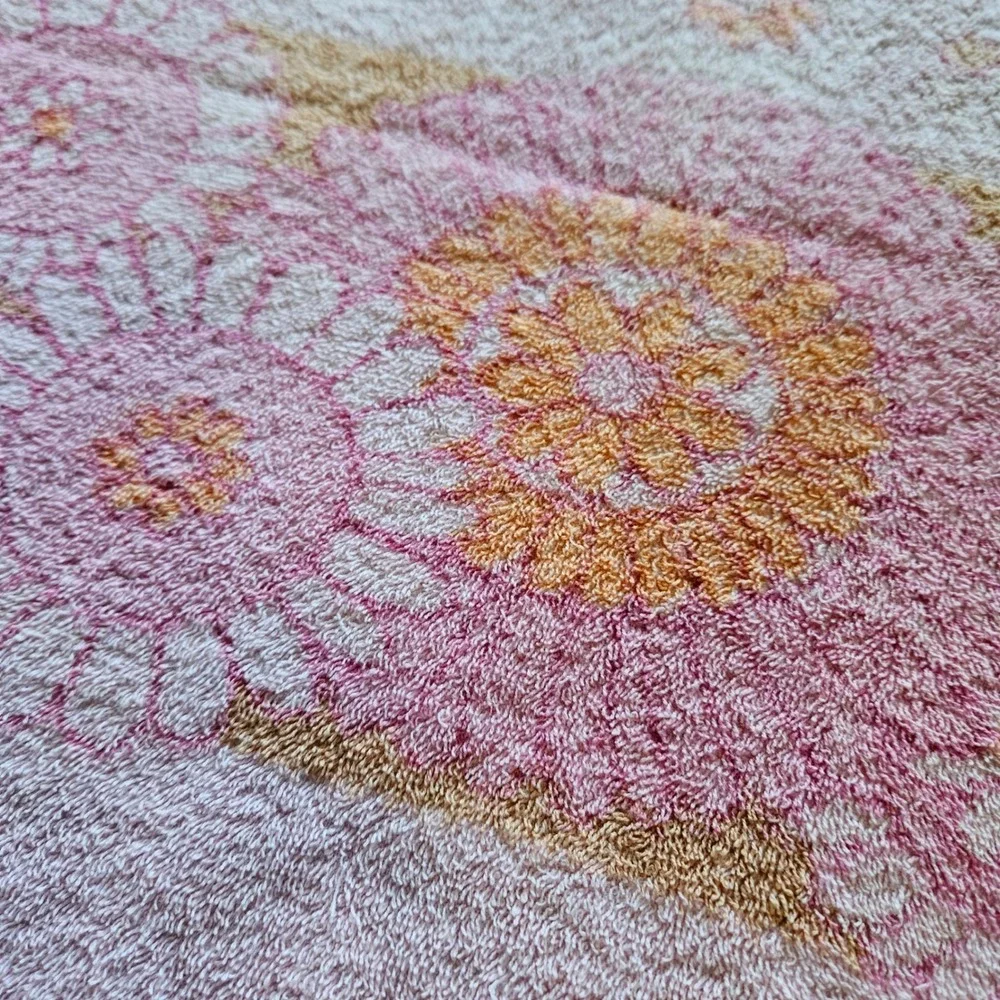 Vintage JC Penney Pink Mod Floral Bath Towel Cotton Fringe Retro 70s Made in USA